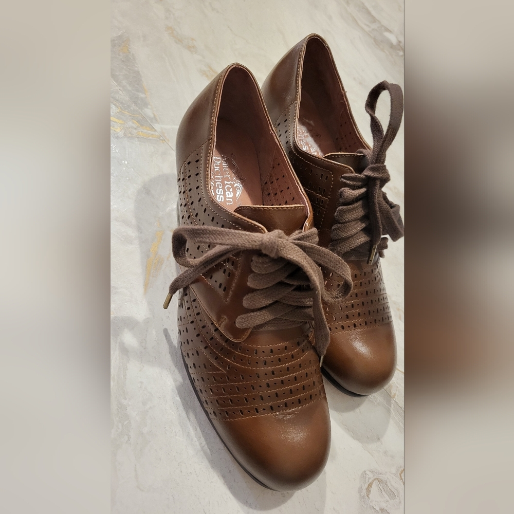 American Duchess Bellvue Oxfords